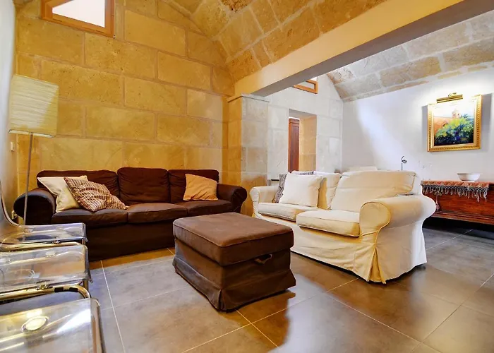 Amilcar House By Slow *