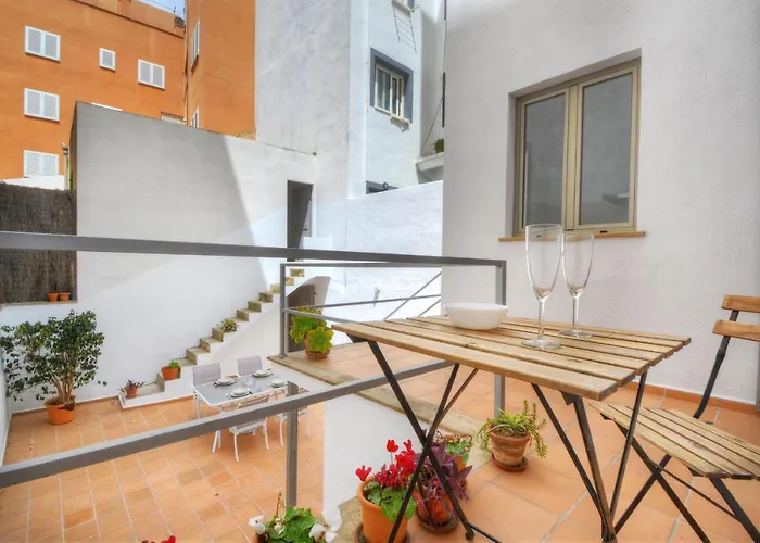 Amilcar House By Slow * Palma