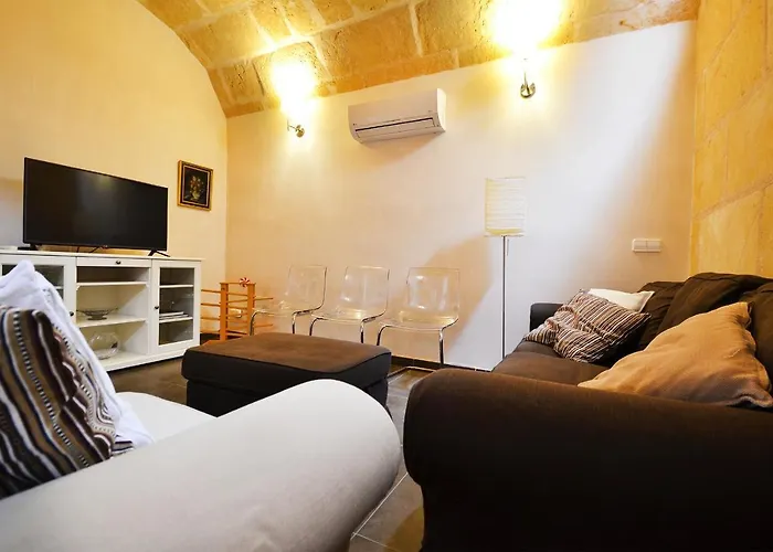 Amilcar House By Slow